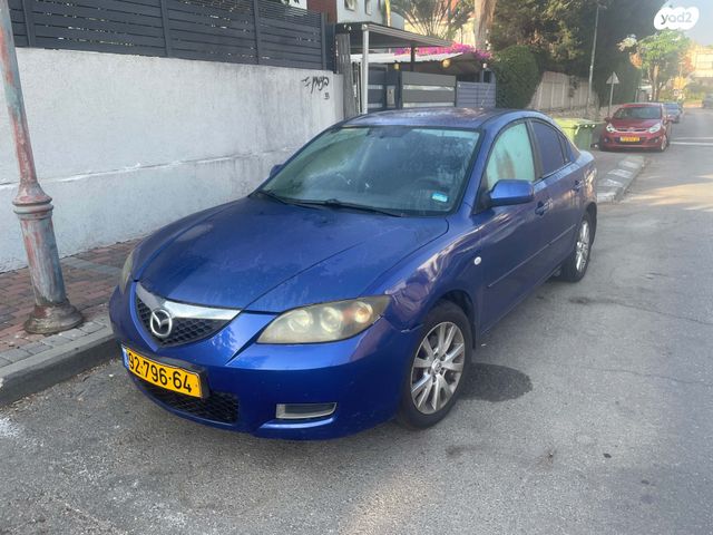 מודעת רכב מאזדה 3
