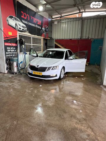 סקודה אוקטביה 