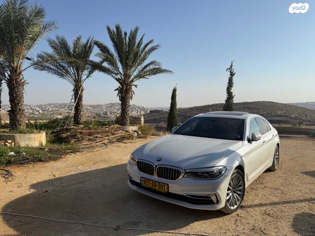 מודעת רכב ב מ וו סדרה 5