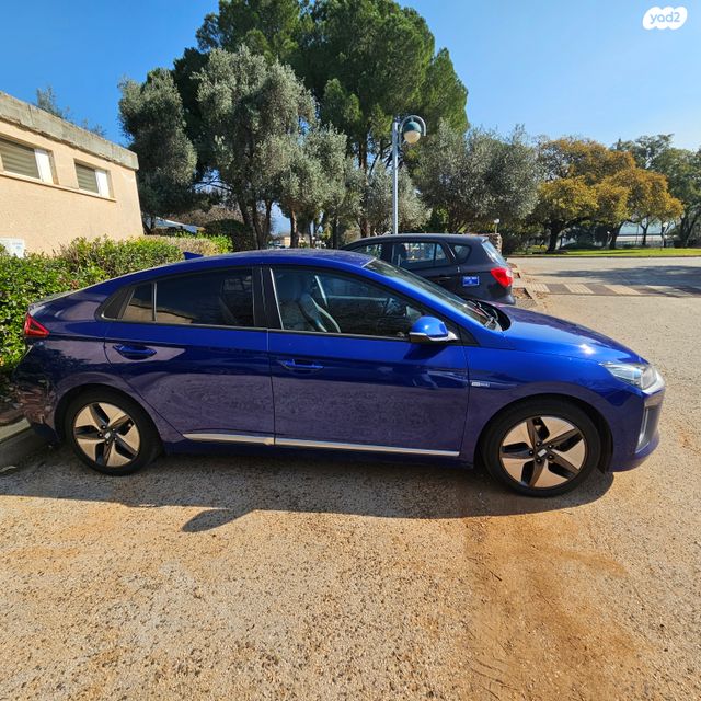 מודעת רכב יונדאי איוניק