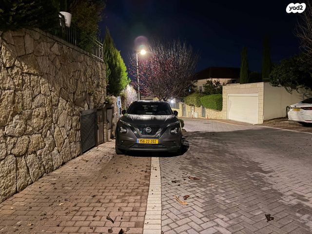 מודעת רכב ניסאן ג'וק