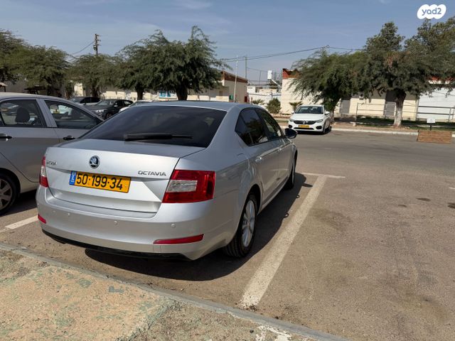 סקודה אוקטביה 