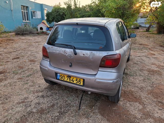 מודעת רכב טויוטה יאריס