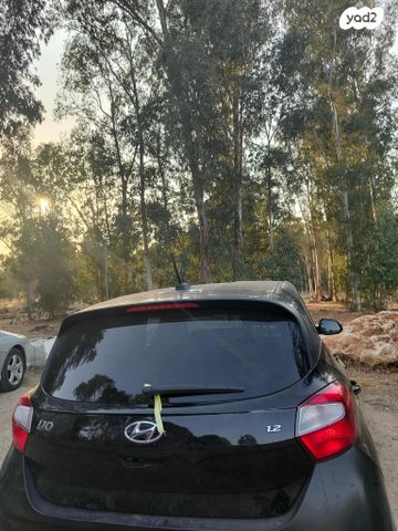 יונדאי i10