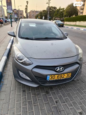 יונדאי i30