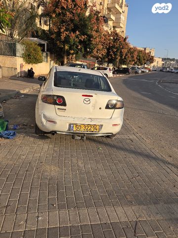 מאזדה 3