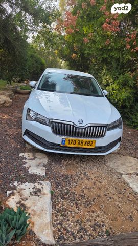 מודעת רכב סקודה סופרב