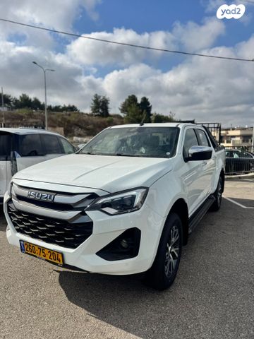 איסוזו די-מקס