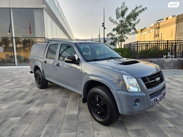 מודעת רכב איסוזו די-מקס