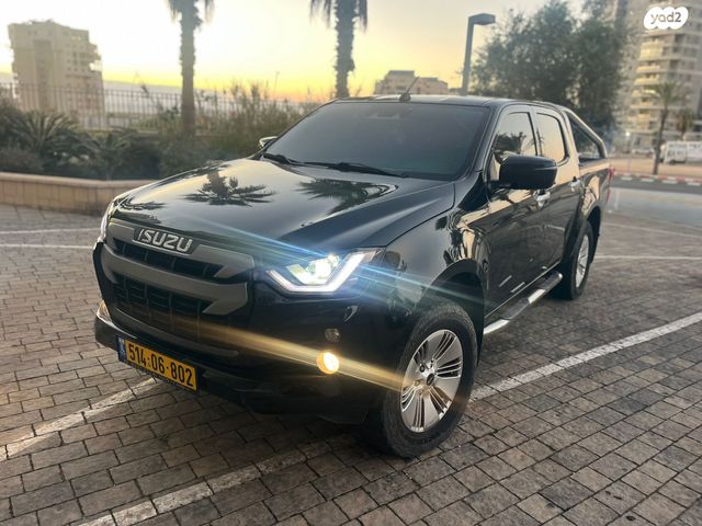 מודעת רכב איסוזו די-מקס 2