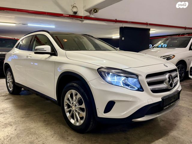 מודעת רכב מרצדס-בנץ GLA