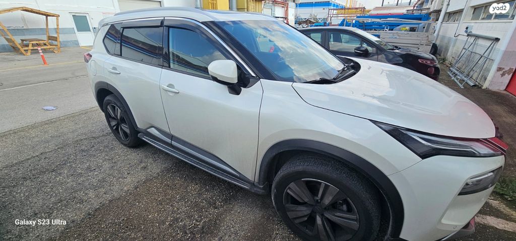 ניסאן אקס טרייל