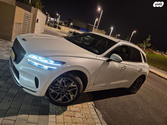 ג'נסיס GV70