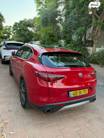 מודעת רכב אלפא רומיאו סטלביו