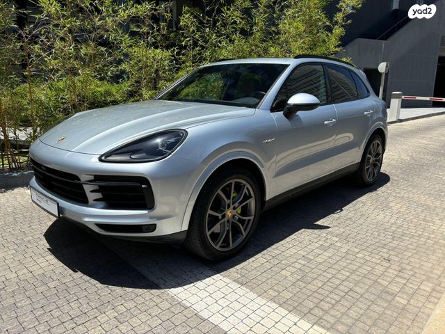 פורשה קאיין