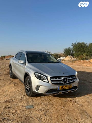 מרצדס-בנץ GLA