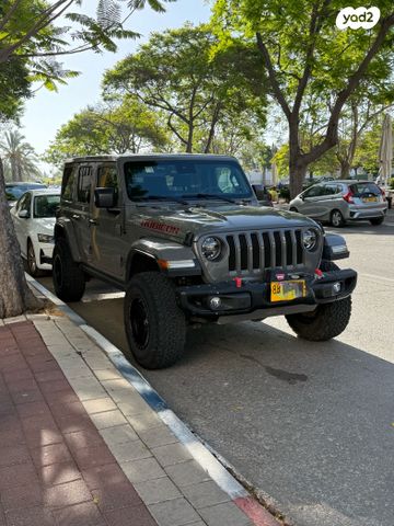 מודעת רכב ג'יפ רנגלר