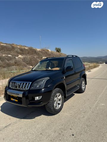 טויוטה לנד קרוזר