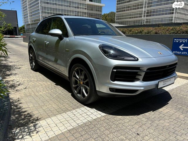 פורשה קאיין