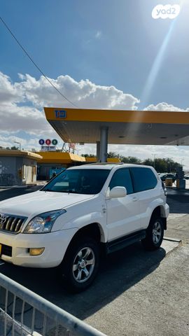 טויוטה לנד קרוזר