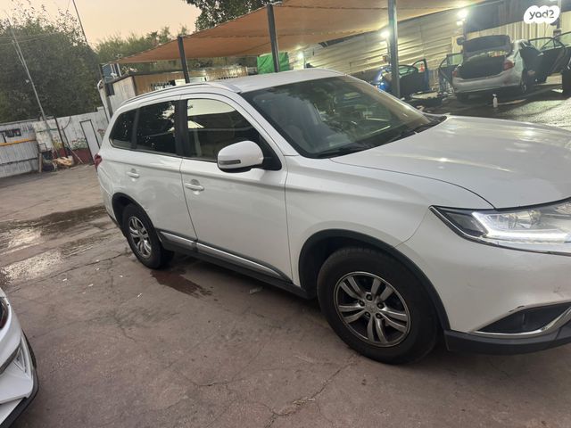 מודעת רכב מיצובישי אאוטלנדר