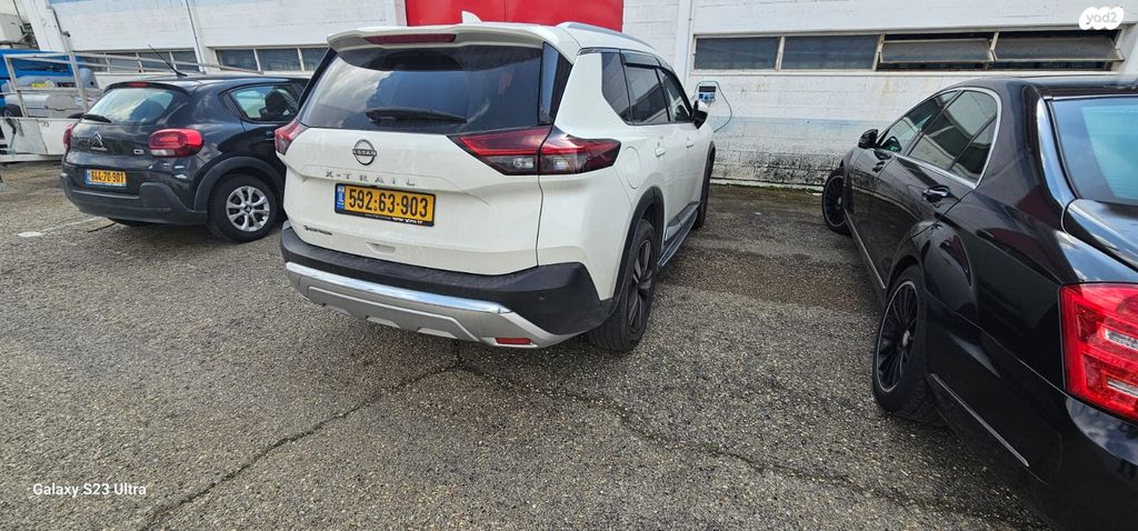 ניסאן אקס טרייל