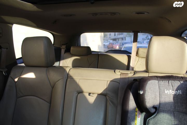 מודעת רכב שברולט טראוורס