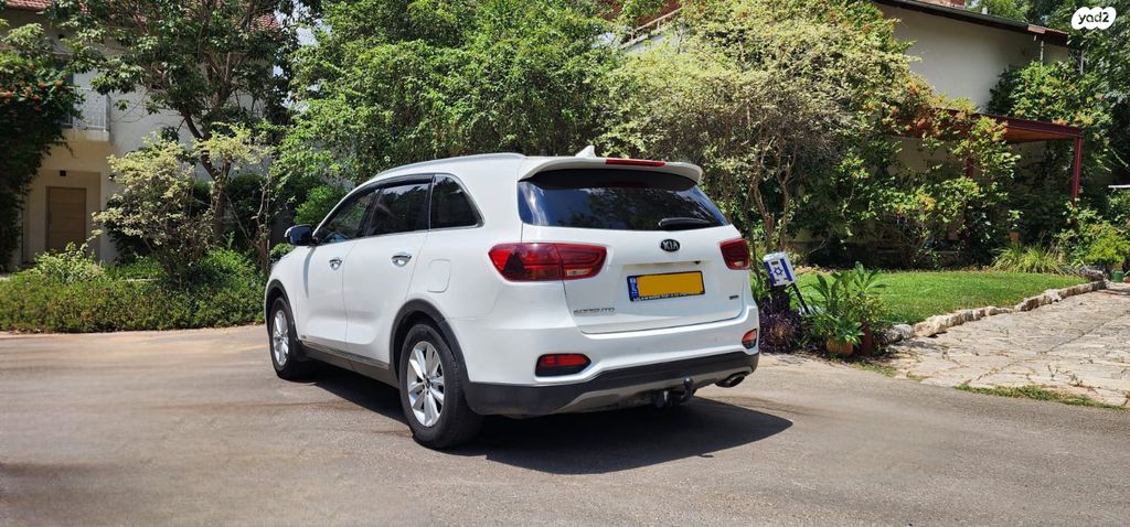 מודעת רכב קיה סורנטו