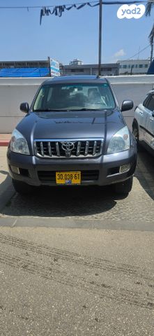 טויוטה לנד קרוזר