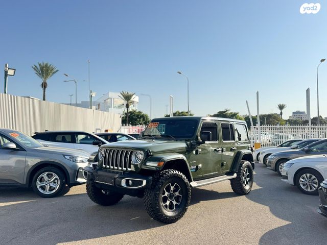 מודעת רכב ג'יפ רנגלר
