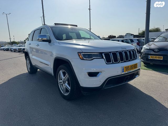 מודעת רכב ג'יפ גרנד צ'ירוקי