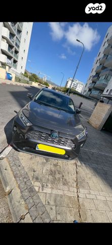 מודעת רכב טויוטה RAV4