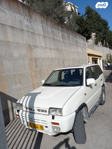 ניסאן טראנו