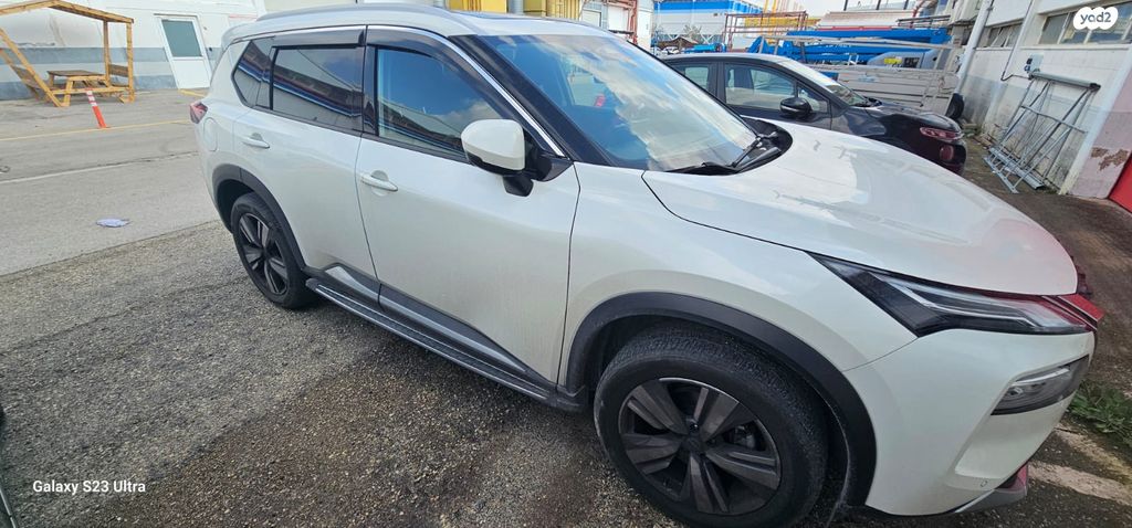 ניסאן אקס טרייל