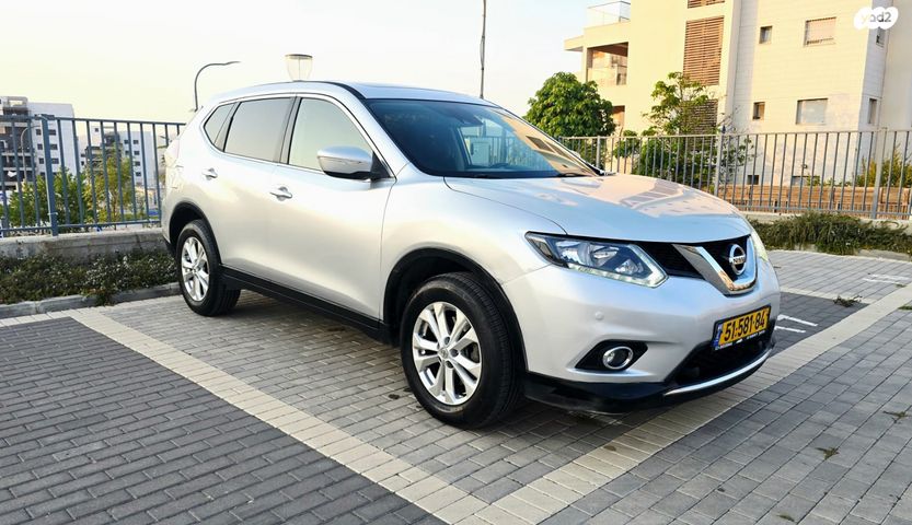 ניסאן אקס טרייל