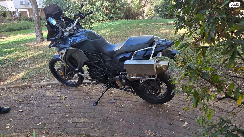 ב.מ.וו F800GS