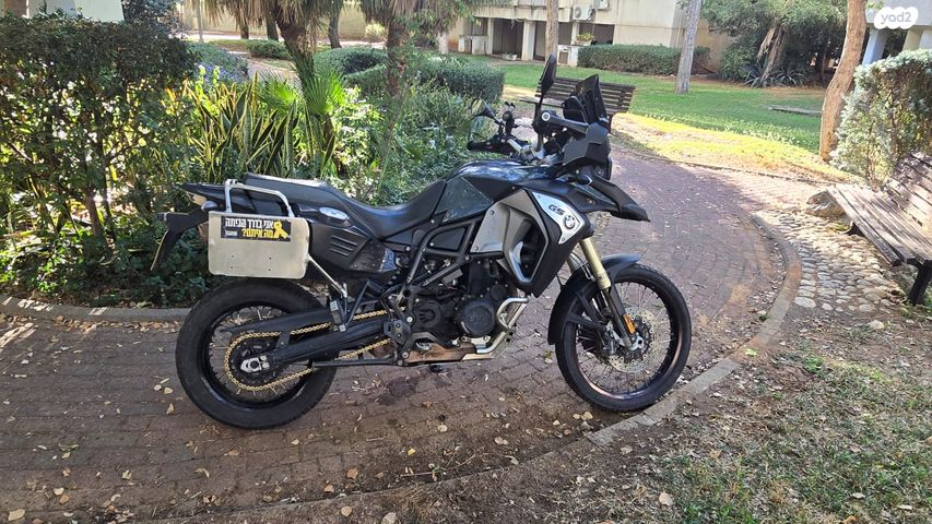 ב.מ.וו F800GS