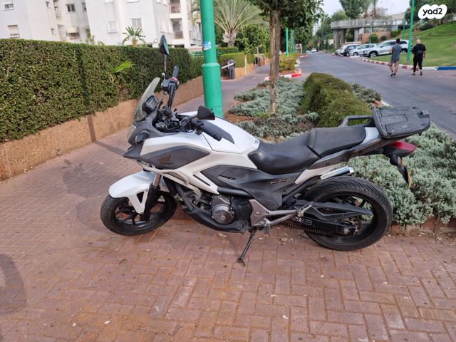הונדה NC750X