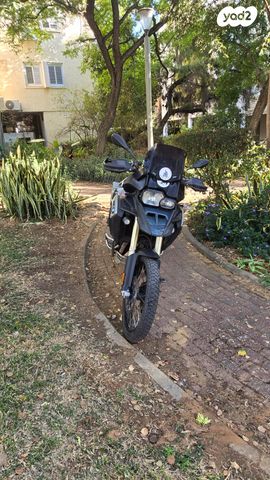 ב.מ.וו F800GS