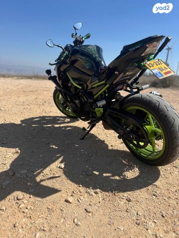 קאוואסאקי Z900