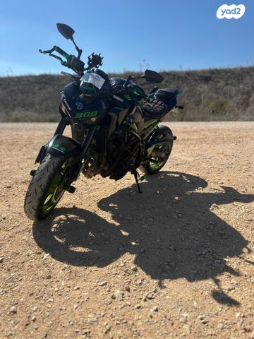 קאוואסאקי Z900