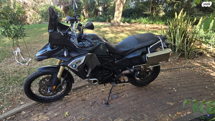ב.מ.וו F800GS
