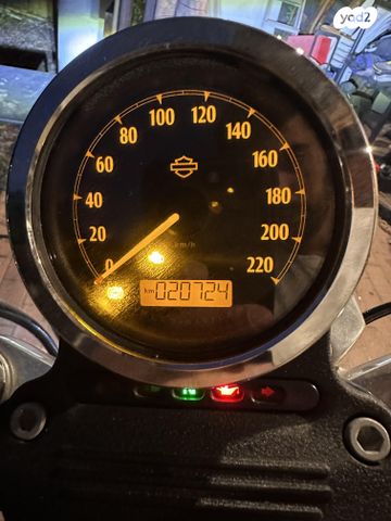 הרלי דיווידסון ספורטסטר 883C