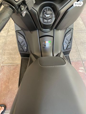 ימאהה X-MAX 300