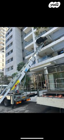 מודעת רכב מנוף