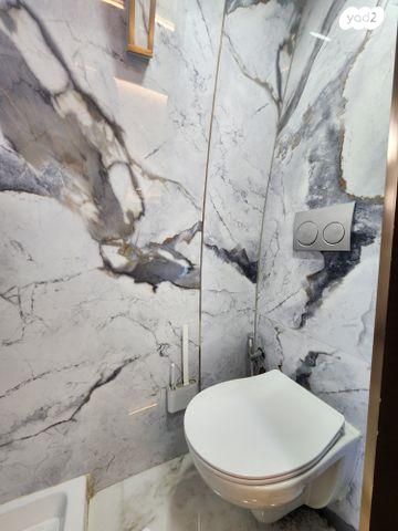 ממונע אוטוקראוון