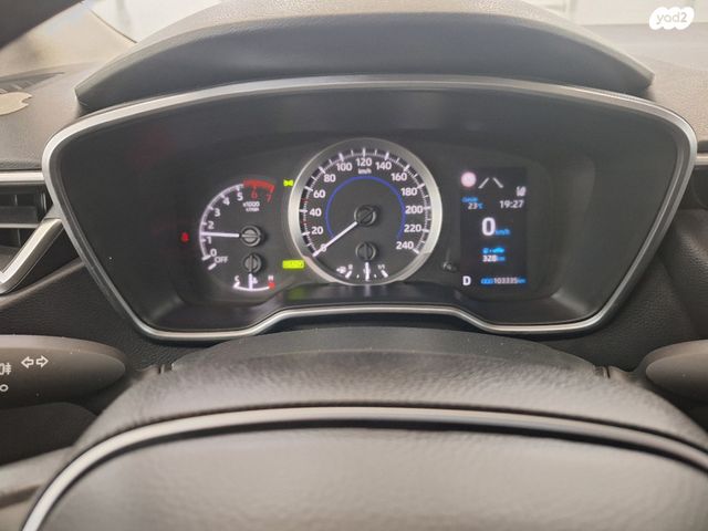 טויוטה קורולה