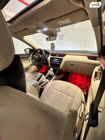 סקודה אוקטביה