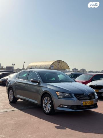 מודעת רכב סקודה סופרב