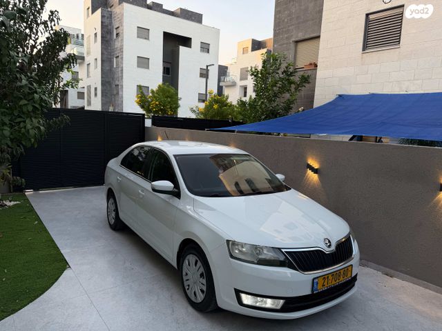 מודעת רכב סקודה ראפיד